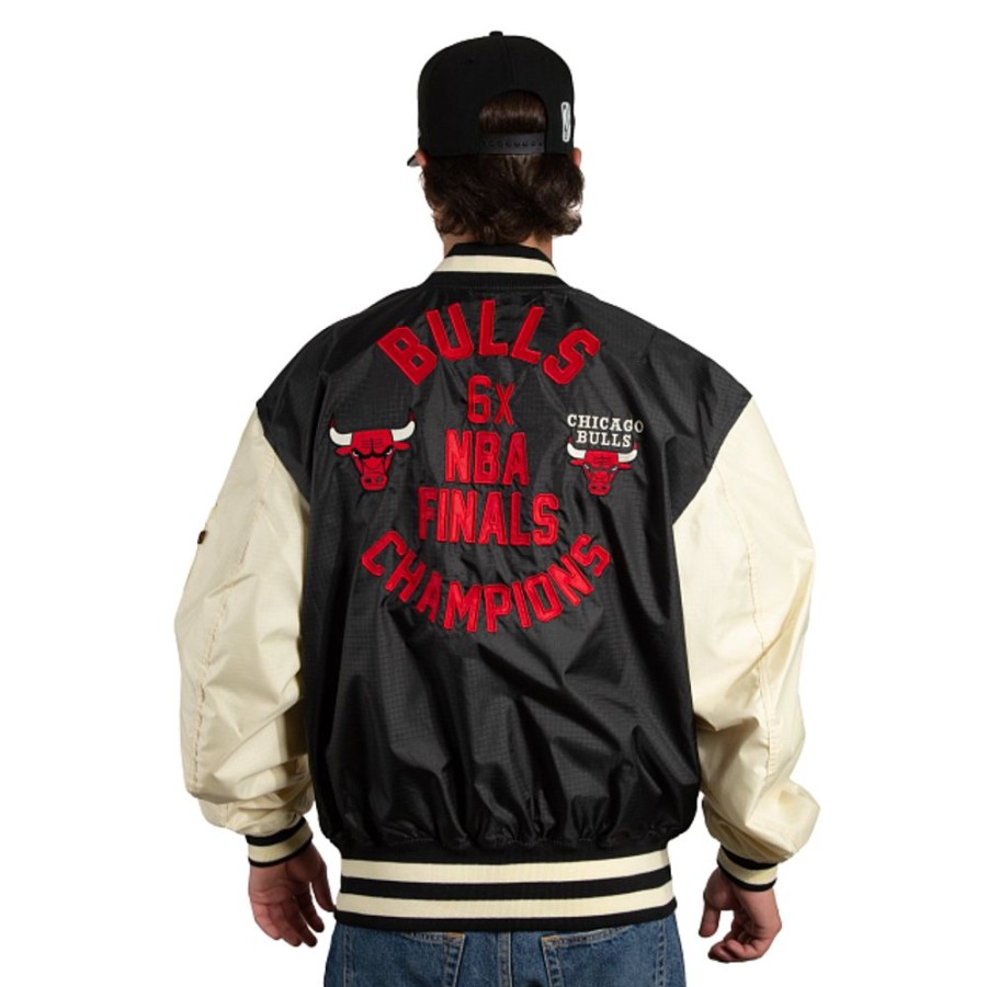 Ropa New Era | Chamarra Reversible Alpha Industries X Nba Chicago Bulls