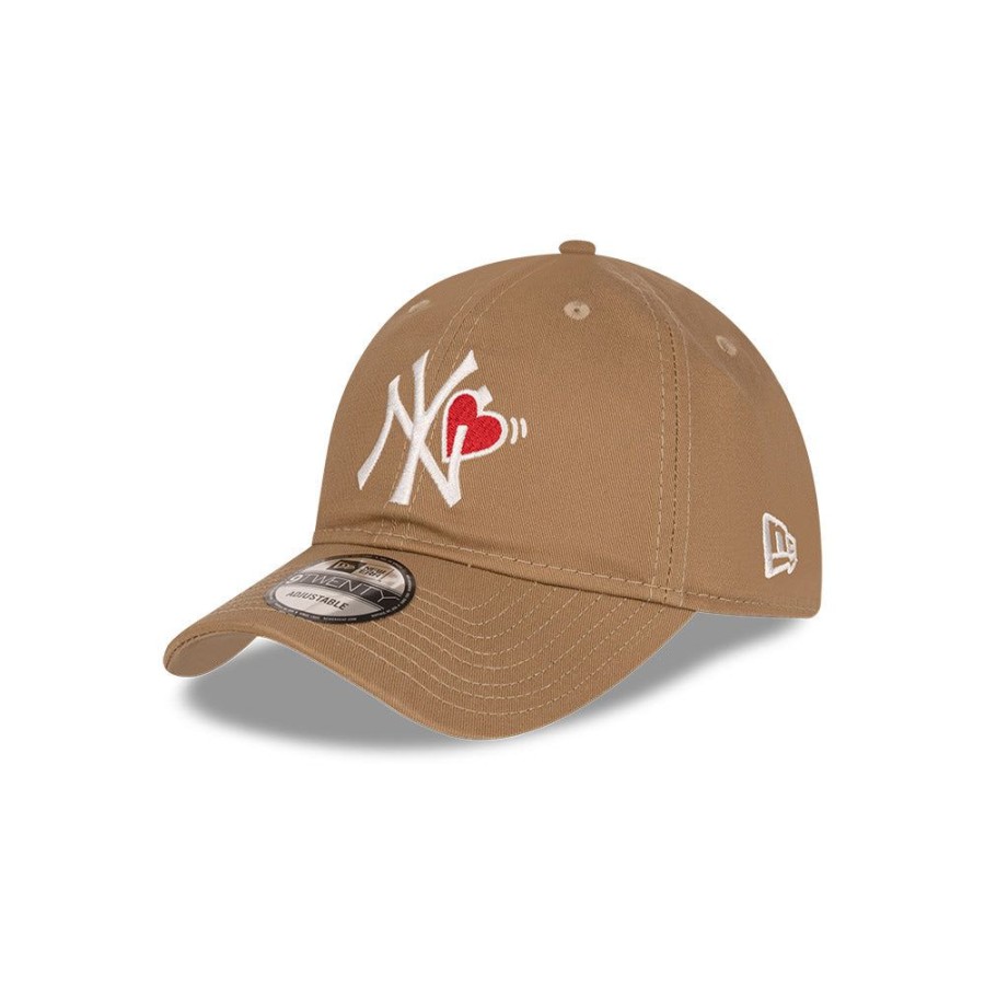 Gorras New Era | New York Yankees Valentine - With Heart 9Twenty Strapback Cafe