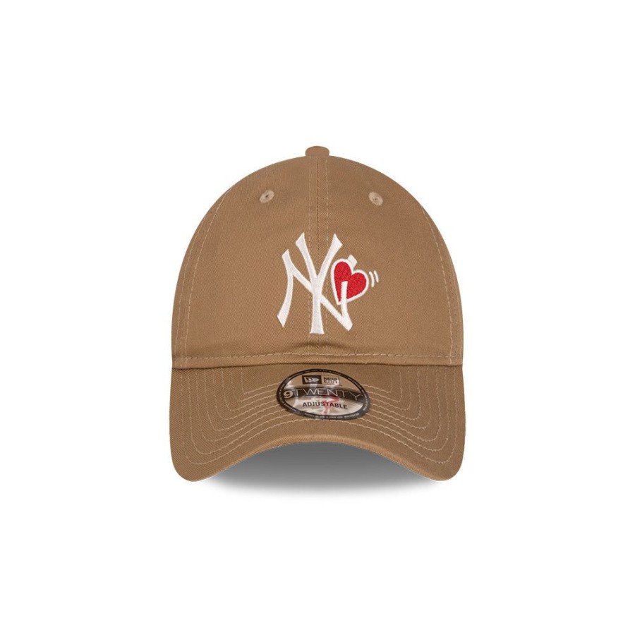 Gorras New Era | New York Yankees Valentine - With Heart 9Twenty Strapback Cafe